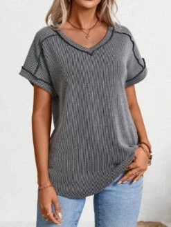 Exposed Seam V-Neck Short Sleeve Top -Ruby's Rubbish 0f5fb777 c265 4e78 a256 fd269729f726 Max