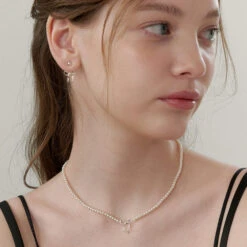 Copper Pearls Bow Necklace -Ruby's Rubbish 5cc1738c dbe3 441c a162 8f96751af372 Max