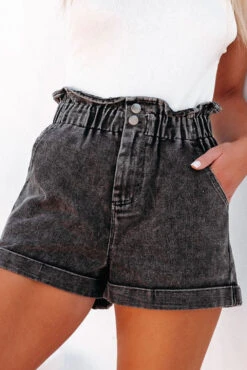 Paperbag Waist Denim Shorts With Pockets -Ruby's Rubbish 8fbe9048 3b01 4af5 a664 7971e578551c Max