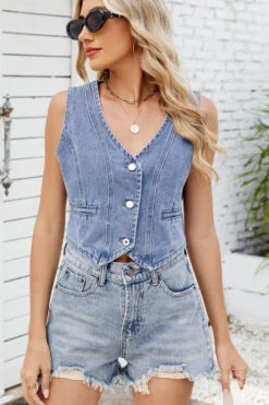 Button Down V-Neck Denim Vest 29 Button Down V-Neck Denim Vest -Ruby's Rubbish d167a64b 0d4c 448e 8e6c 126fe5273868 Max