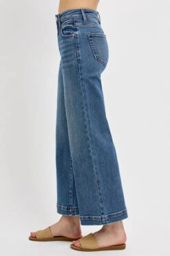 RISEN Full Size High Rise Crop Wide Leg Front Yoke Detail Jeans Plus Size -Ruby's Rubbish f5855f41 3f0e 44f3 806b ff7fd02ff4c1 Max